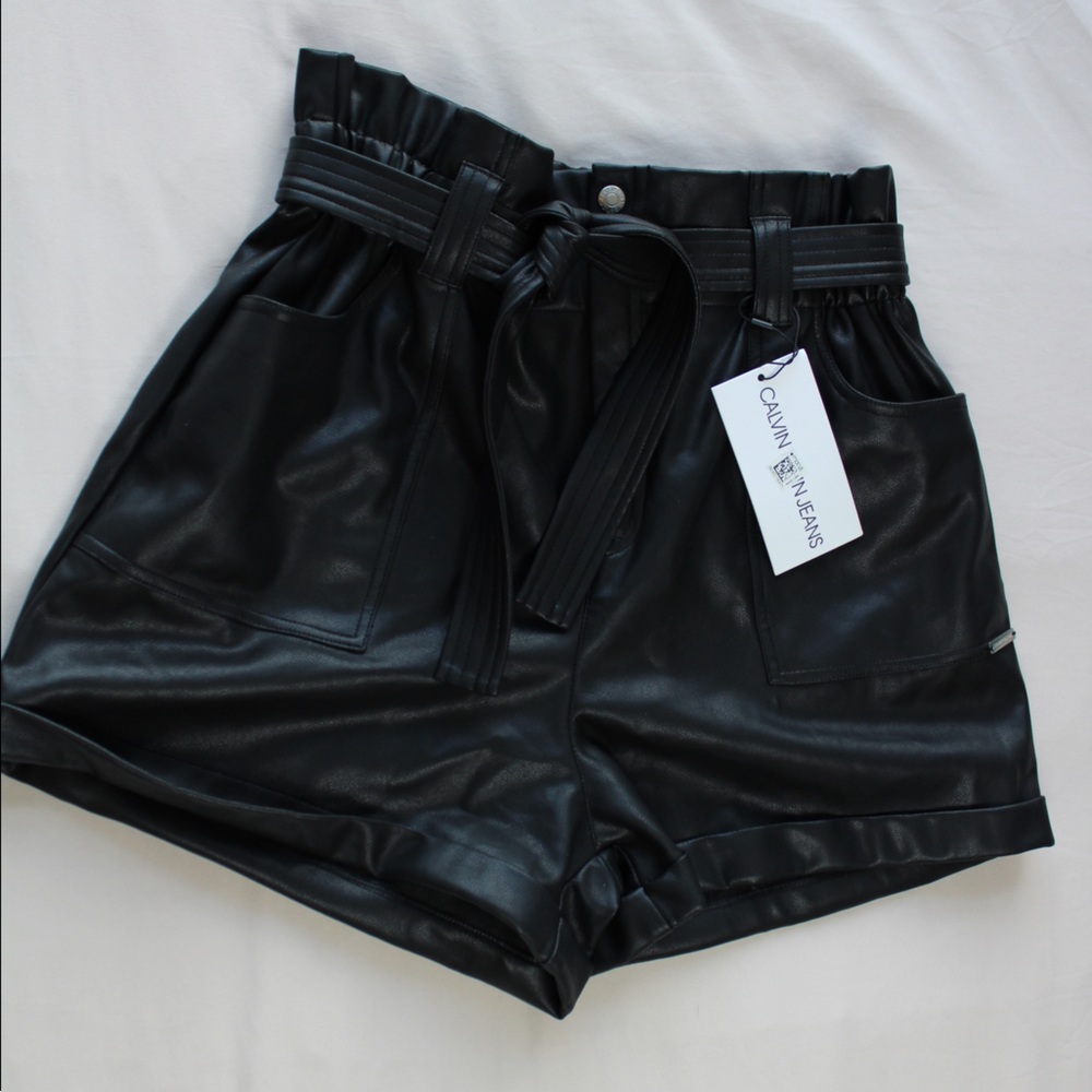 Calvin Klein Jeans Black Faux Leather Shorts with Belt NWT